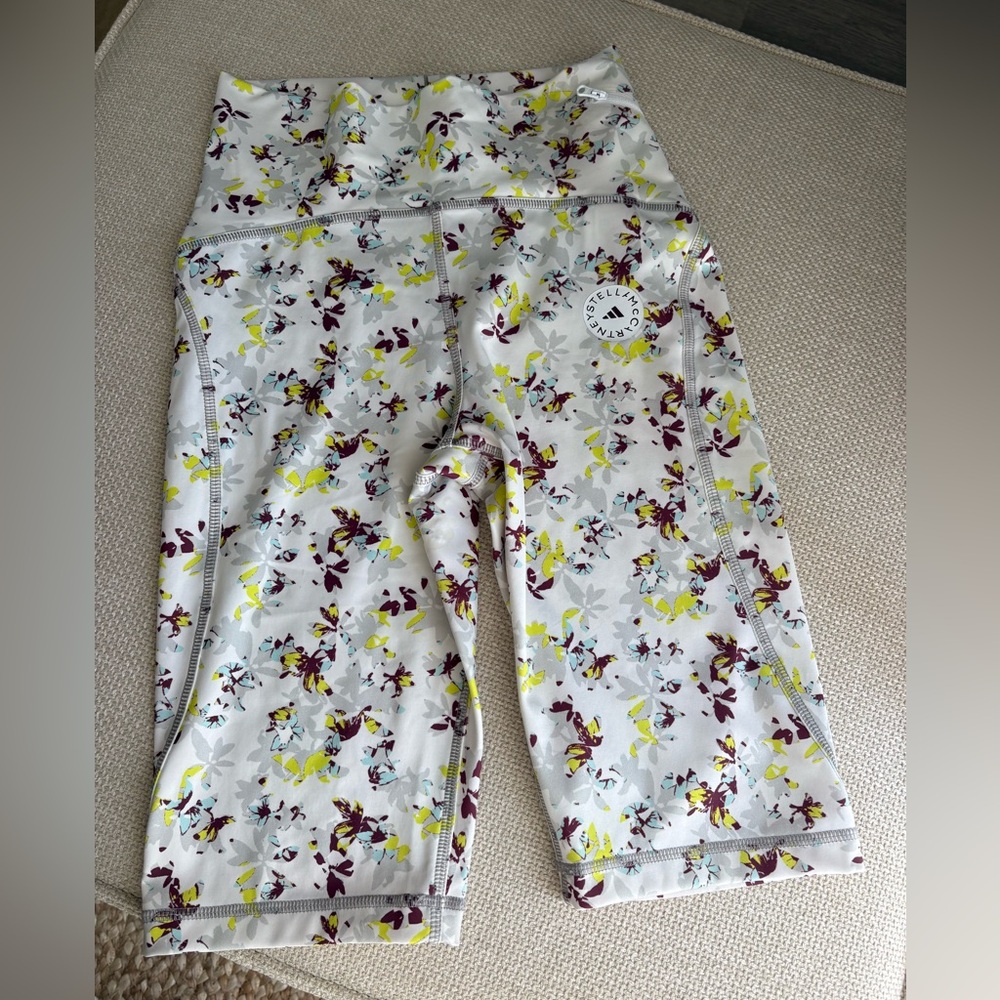 Stella McCartney White Floral Active Crop Leggings shorts